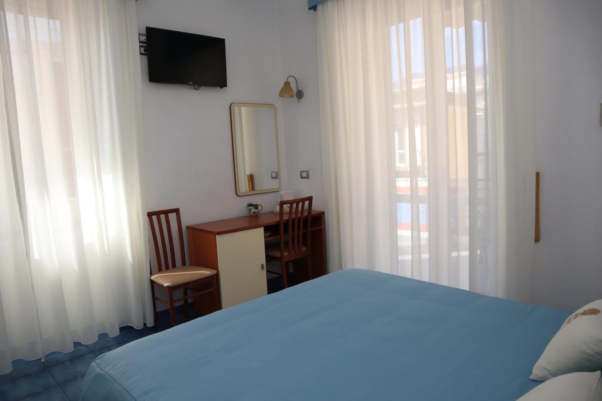Meuble Casa Mannini Rooms Maiori Dış mekan fotoğraf