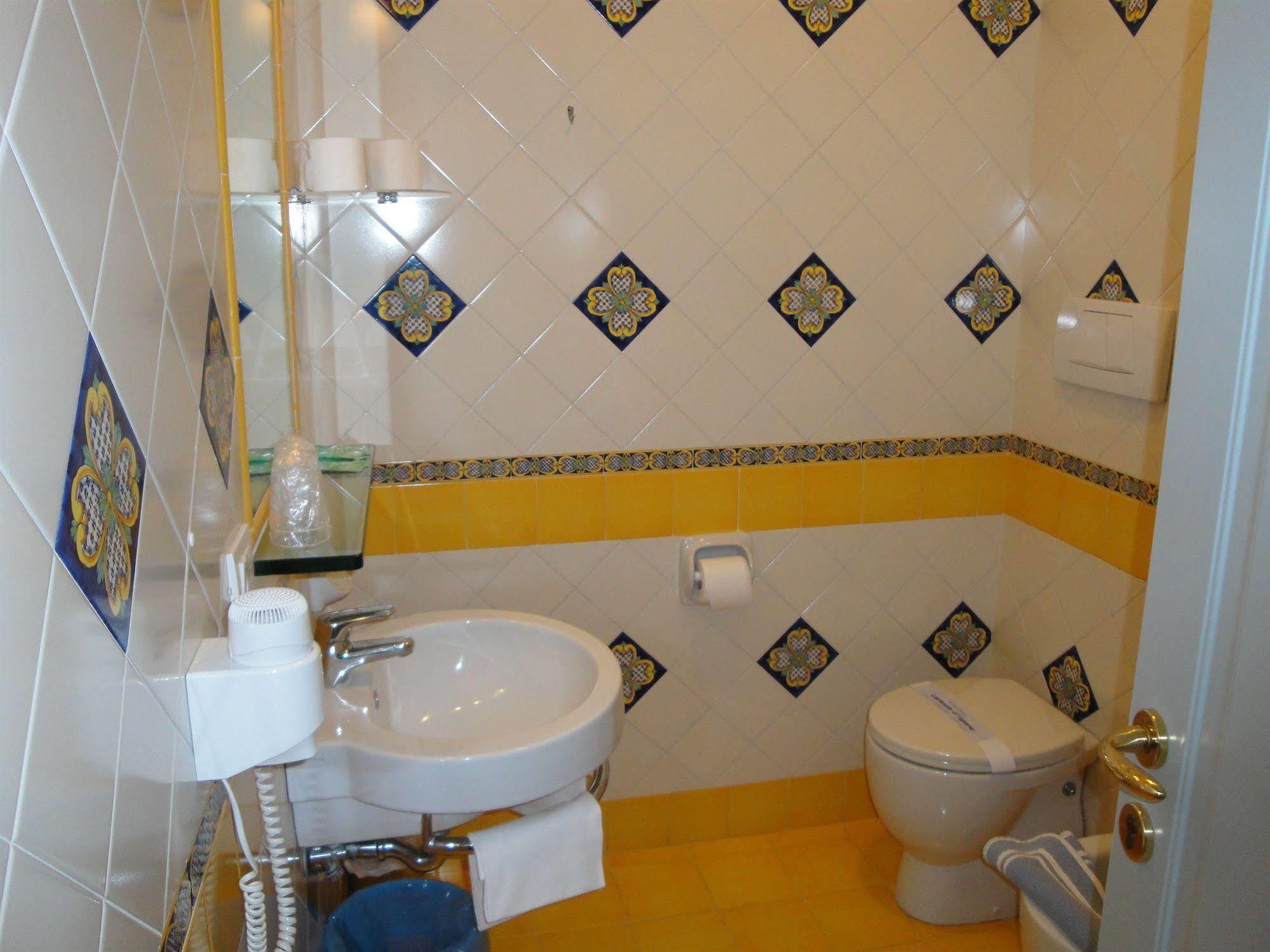 Meuble Casa Mannini Rooms Maiori Dış mekan fotoğraf