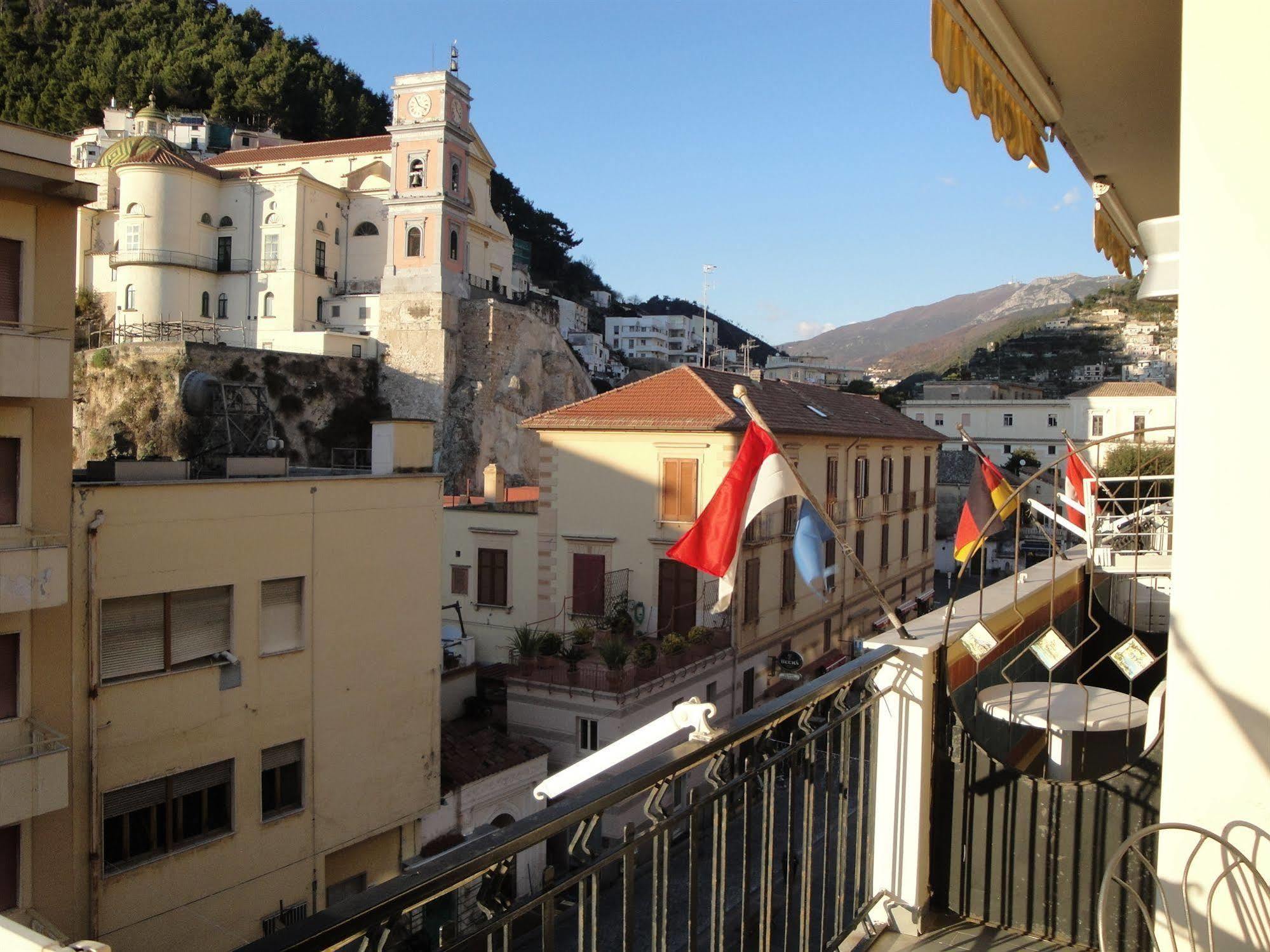 Meuble Casa Mannini Rooms Maiori Dış mekan fotoğraf